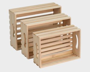 Made from lightweight slatted Tung wood