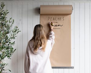 Kraft Paper Display on Roll