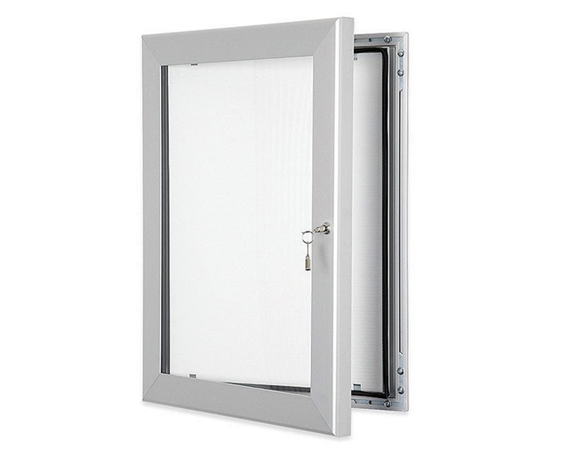 Lockable poster display