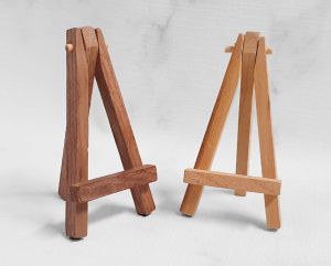 mini wood easel